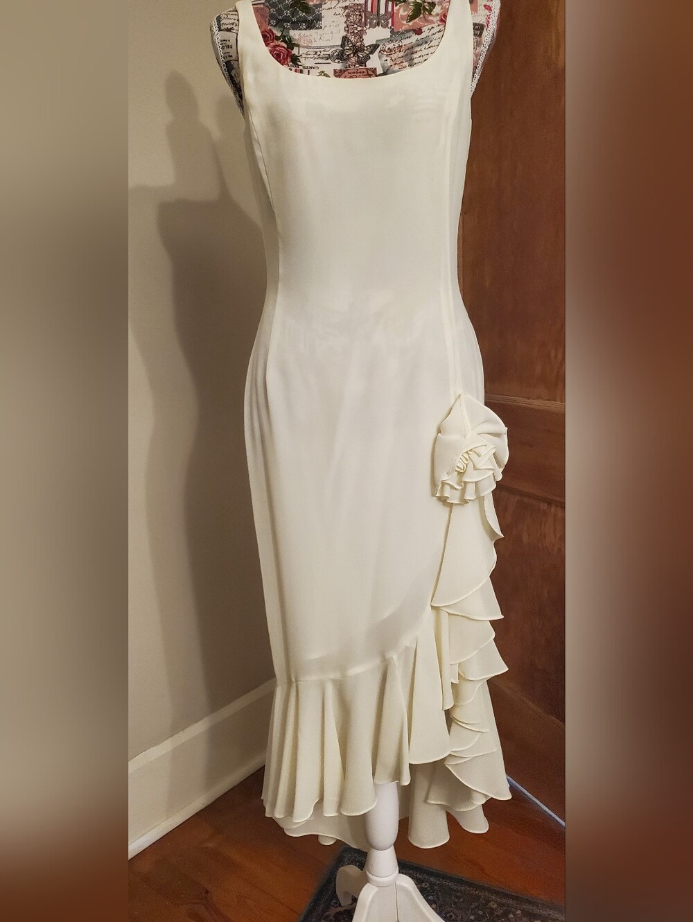 Elegant ABS Cream Ruffled Dress with Flower Accent